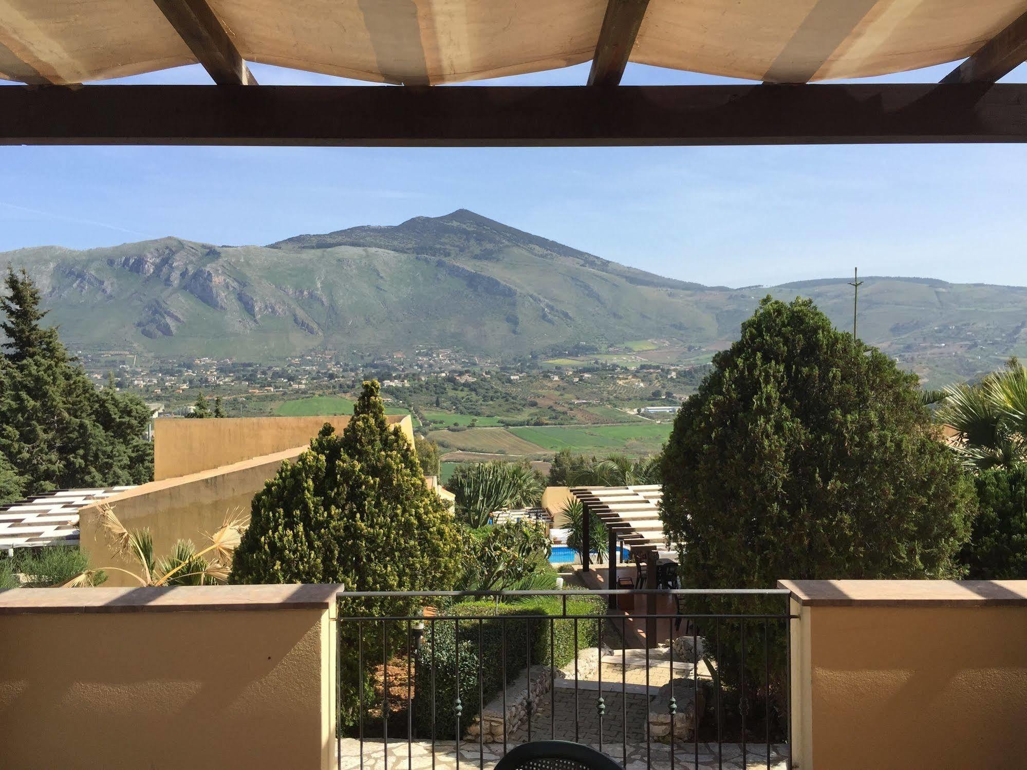 Hotel Grotticelli สโกเปลโล ภายนอก รูปภาพ